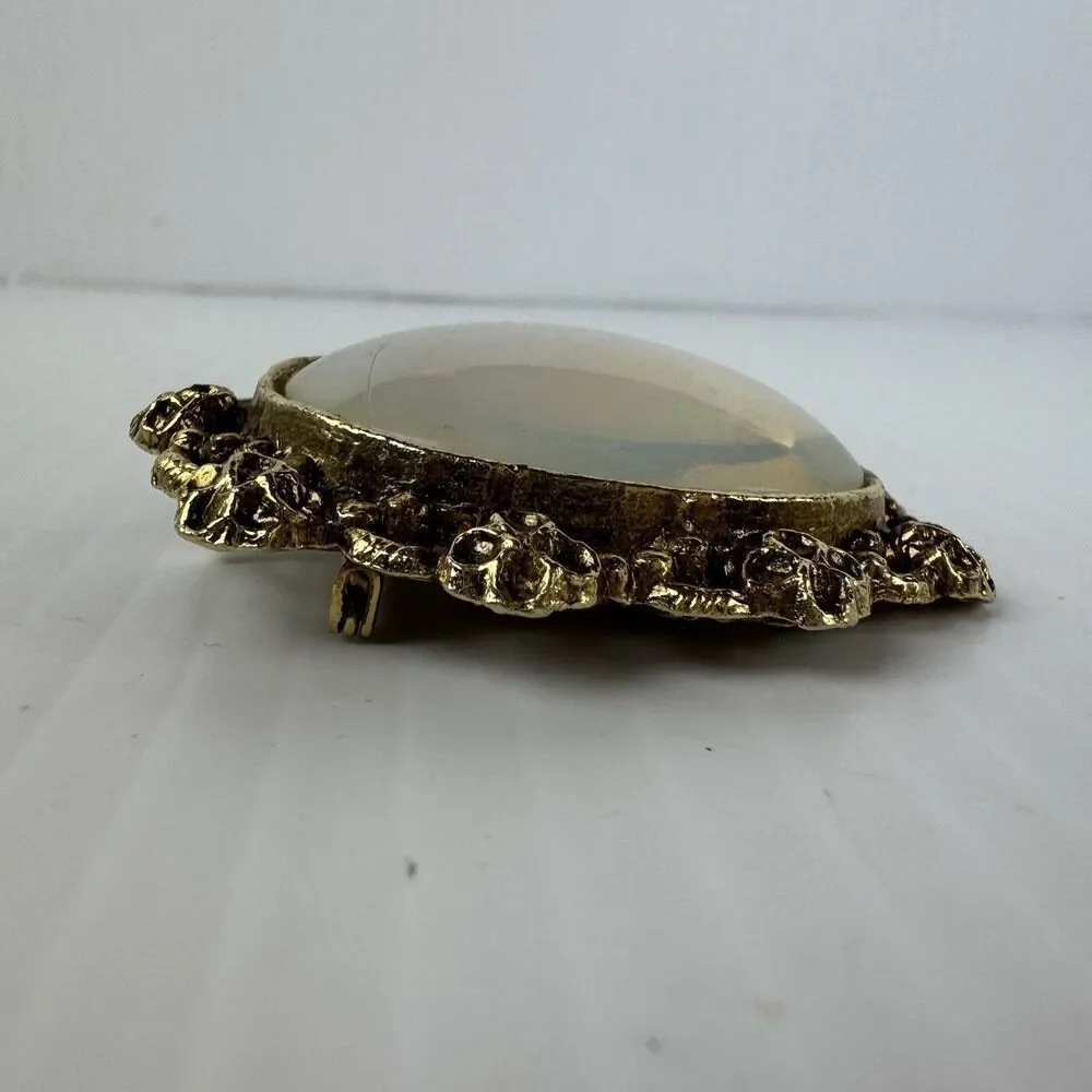 Vintage Opalescent Cabochon Brooch Gold Tone Ornate Oval Pin